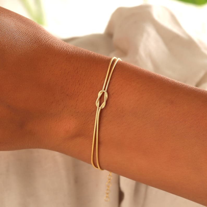 W&W Mode | Minimalistisches Armband Liebesknoten