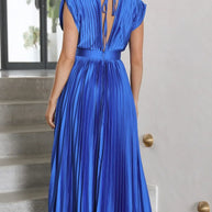 WW | Faltendes Plunge Midi Kleid