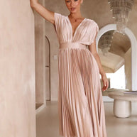 WW | Faltendes Plunge Midi Kleid