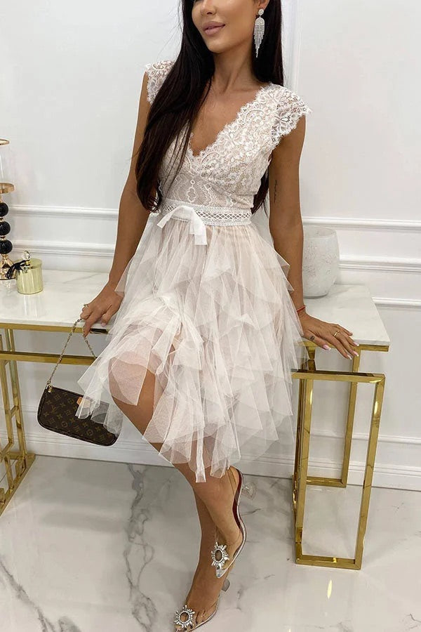 WW | Unendliche Schönheit Spitzen Tüll Midi Kleid