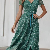 WW | Atemberaubendes Kurzarm Grünes V-Ausschnitt Midi-Kleid