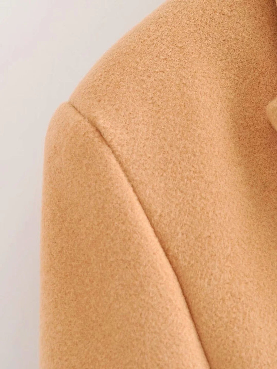 WW | Zweireihige Jacke mit Kapuze