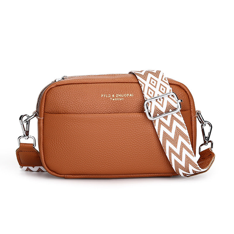 WW | Schlichte Schultertasche Aus Veganem Leder Im Kleinen Quadratischen Format