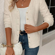 WW | Warmer und Weicher Cardigan mit V-Ausschnitt und Knöpfen