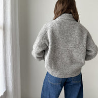 WW | Graue Strickjacke mit Knöpfen