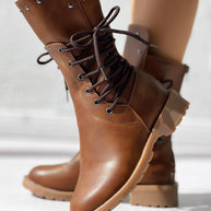 WW | Moderne und unterstützende orthopädische Stiefel.