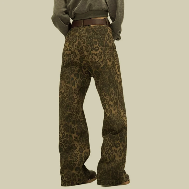 WW | Virale Jeans mit Leopardenmuster