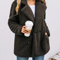 René | Luxus Teddyjacke für die kalte Saison