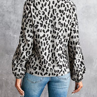 WW | Bluse mit V-Ausschnitt und Leopardenmuster