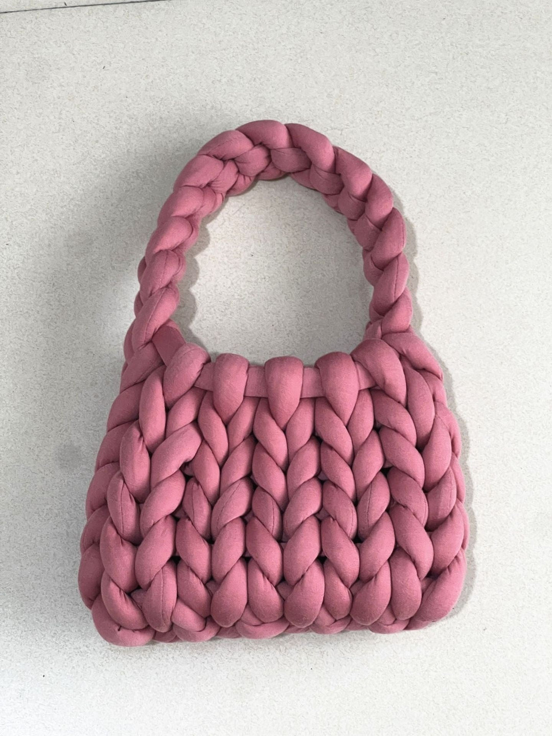 Damen Tasche aus handgewebtem Material
