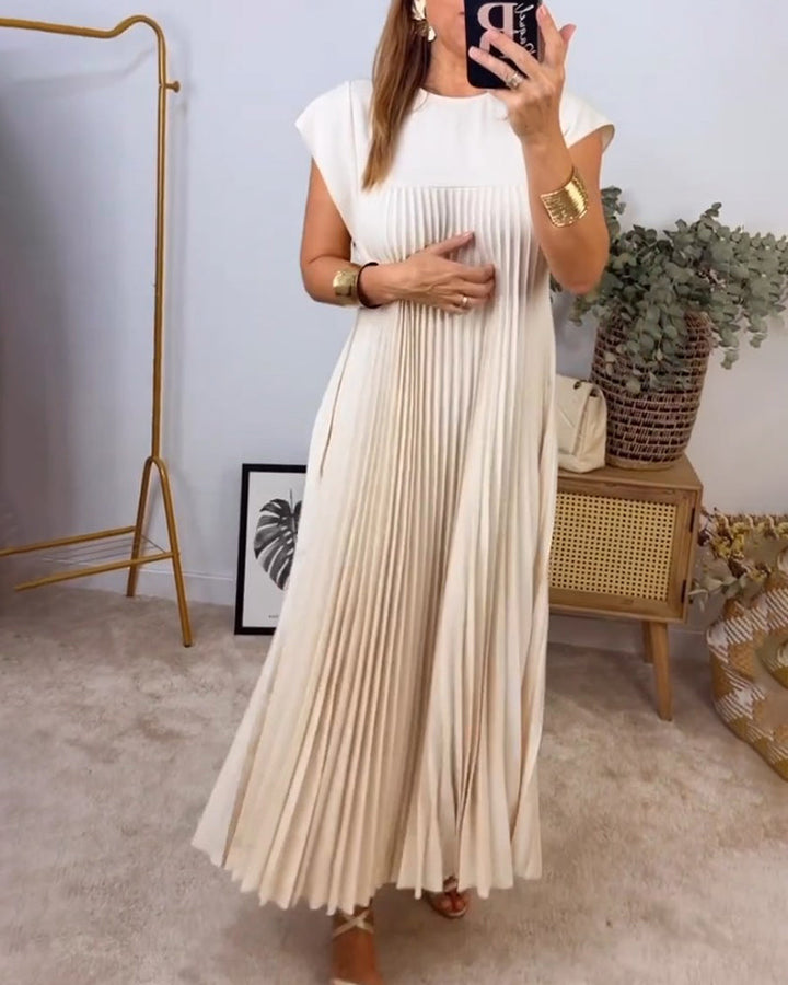 Ärmelloses plissiertes Kleid