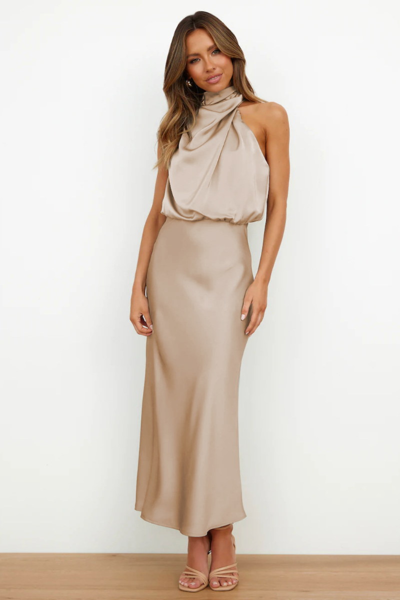 WW | Elegantes Midikleid Mit Asymmetrischem Rundhalsausschnitt