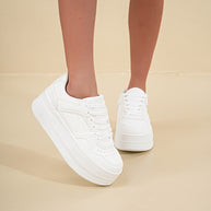 WW | Sneakers mit Plateau