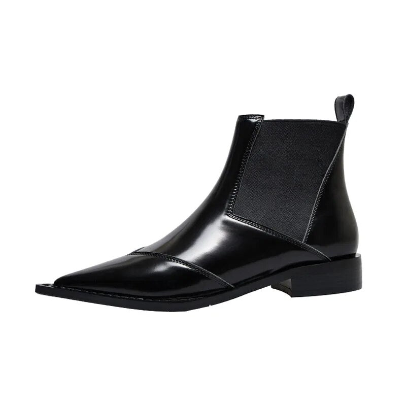 W&W Mode | Schwarze Stiefeletten mit niedrigem Absatz für Damen