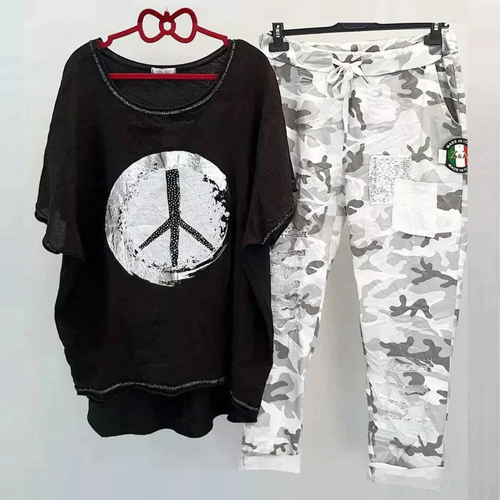 Damen zweiteiliges Outfit mit Camouflage-Muster