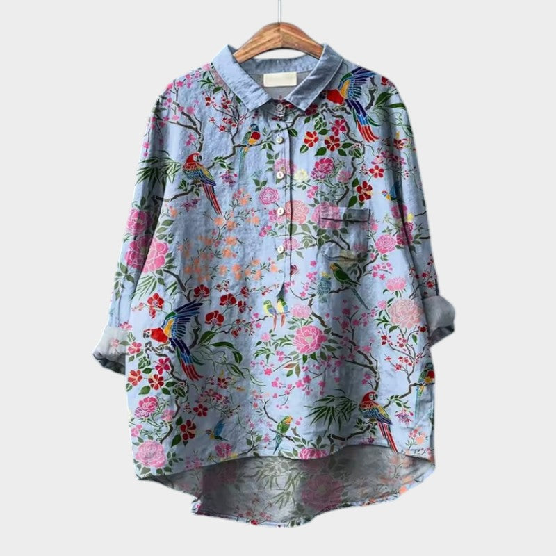 Damenbluse mit vorderer Knopfleiste