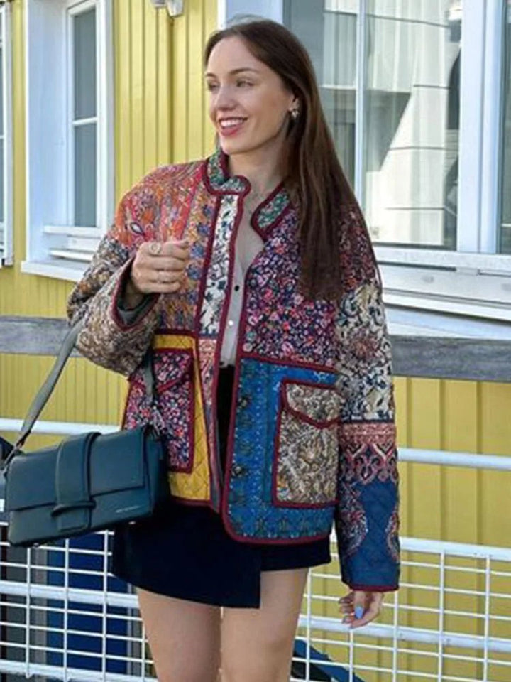 W&W Mode | Mantel mit Blumendruck und Patchwork-Taschen
