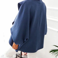 WW - Lässiger Kapuzenpullover mit Fledermausärmeln