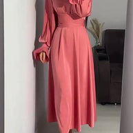 WW | Einfarbiger Rüschensleeve Taillierter Krawatten Slim Fit Maxikleid