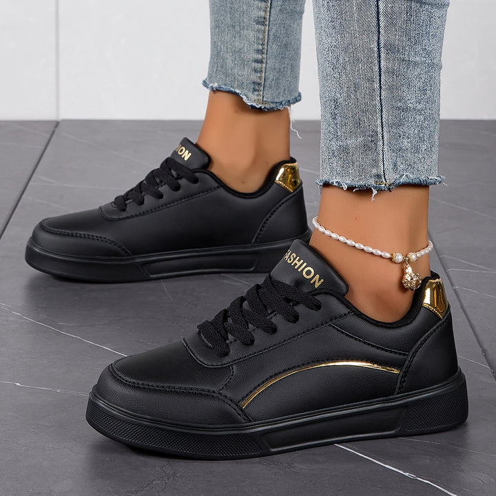 W&W Mode | Damen Sneaker in Einfarbiger Ausführung Mit Schnürsenkeln Und Weicher Sohle
