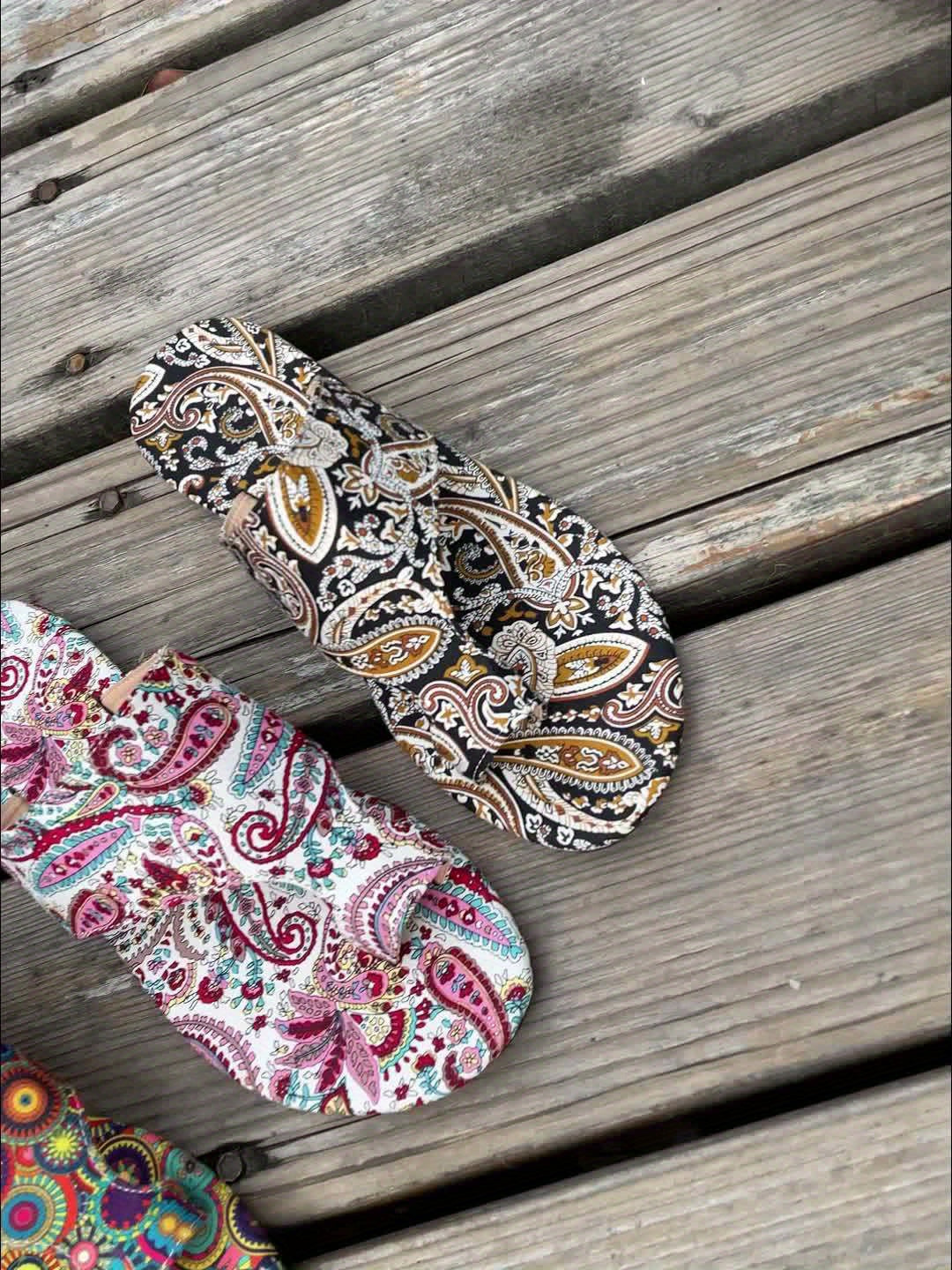 WW | Florale Flip Flops Für Frauen