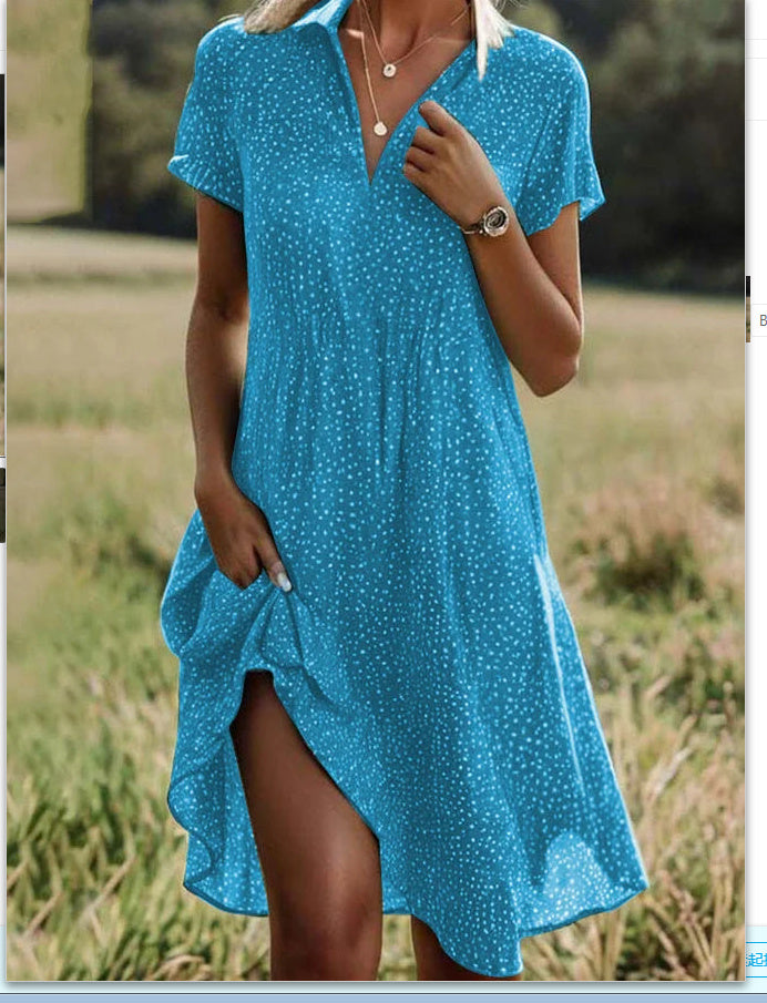 WW | Kurzärmeliges Grünes Minikleid Mit Punkten