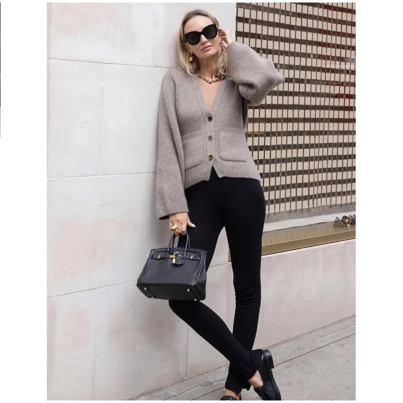 WW | Gestrickte Strickjacke