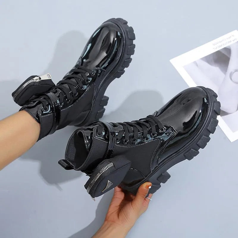 WW | Stiefel mit Plateau bis zur Wade