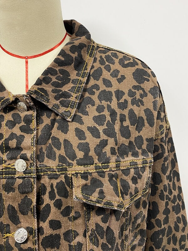 W&W Mode - Denimjacke Mit Leopardenmuster Und Langen Ärmeln
