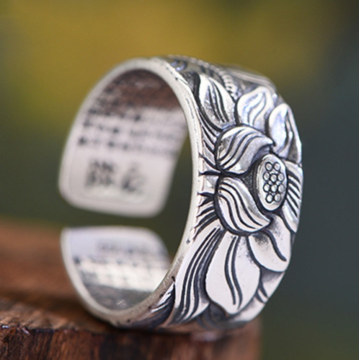 WW | Silberner Lotus Sutra Ring