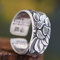 WW | Silberner Lotus Sutra Ring