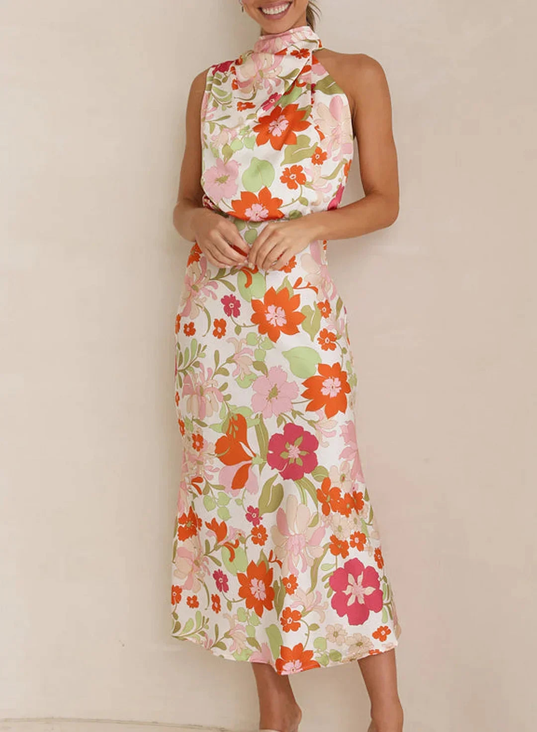 W&W Mode - Blumiges Maxikleid mit Neckholder