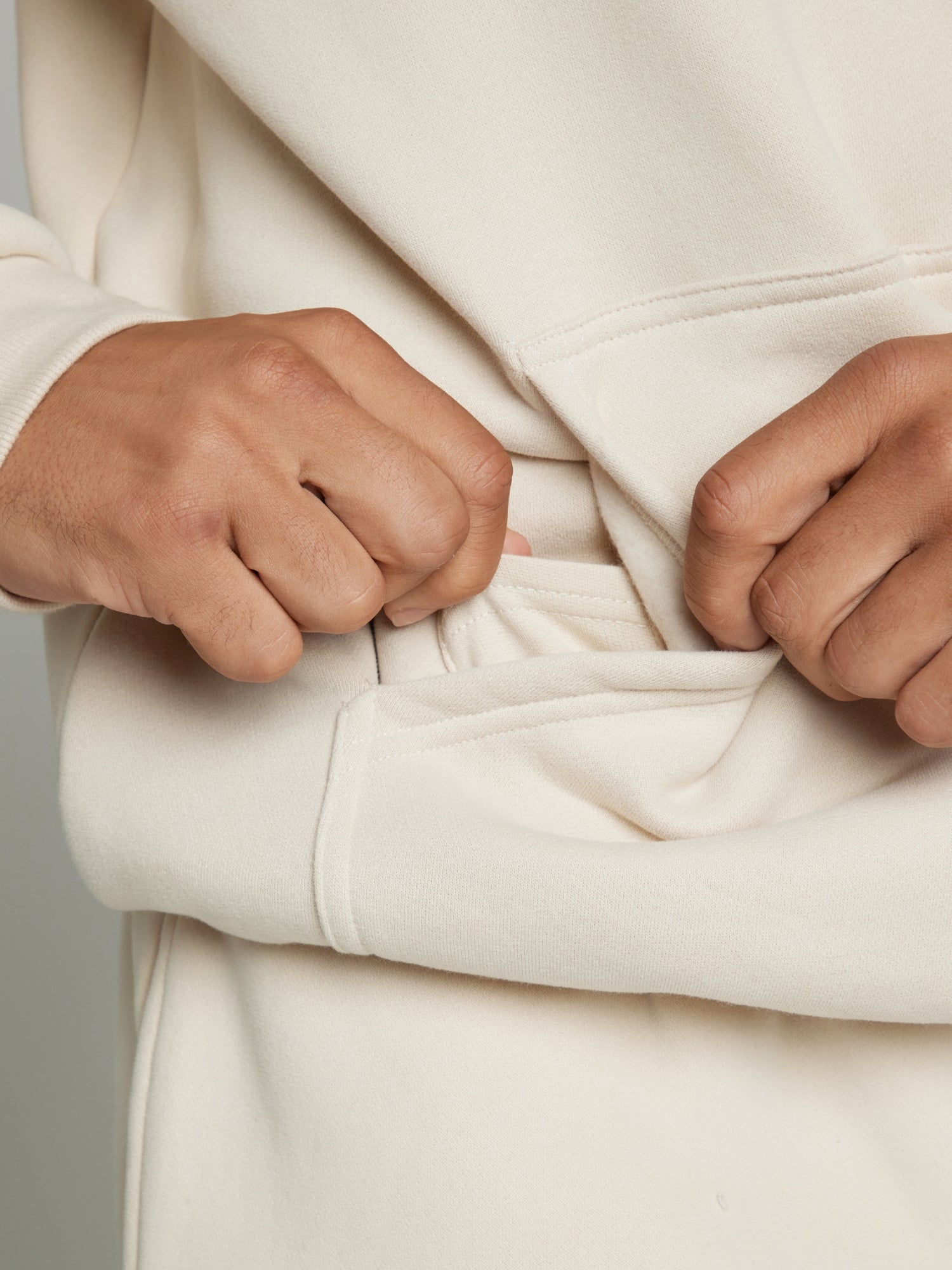 WW | Reise Kapuzenpullover mit Flugzeugmodus-Grafik