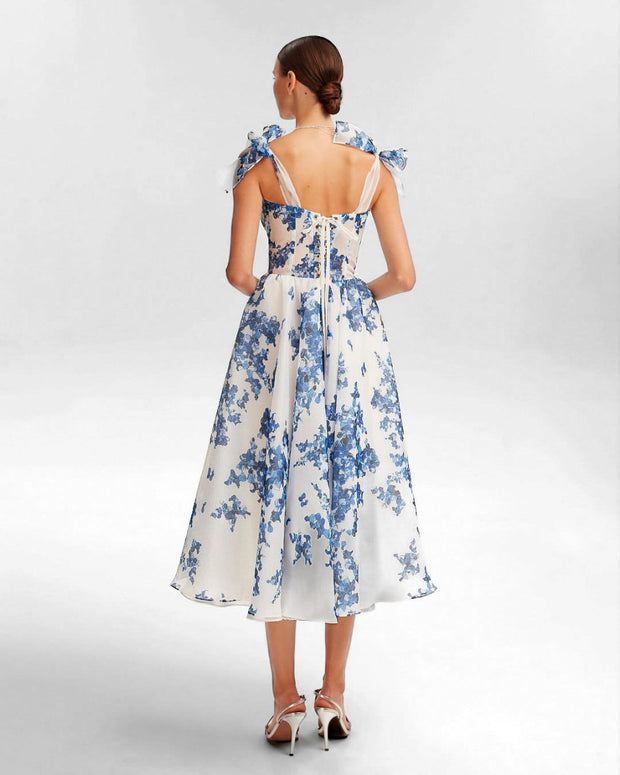 WW | Verzaubernd Blaues Kleid