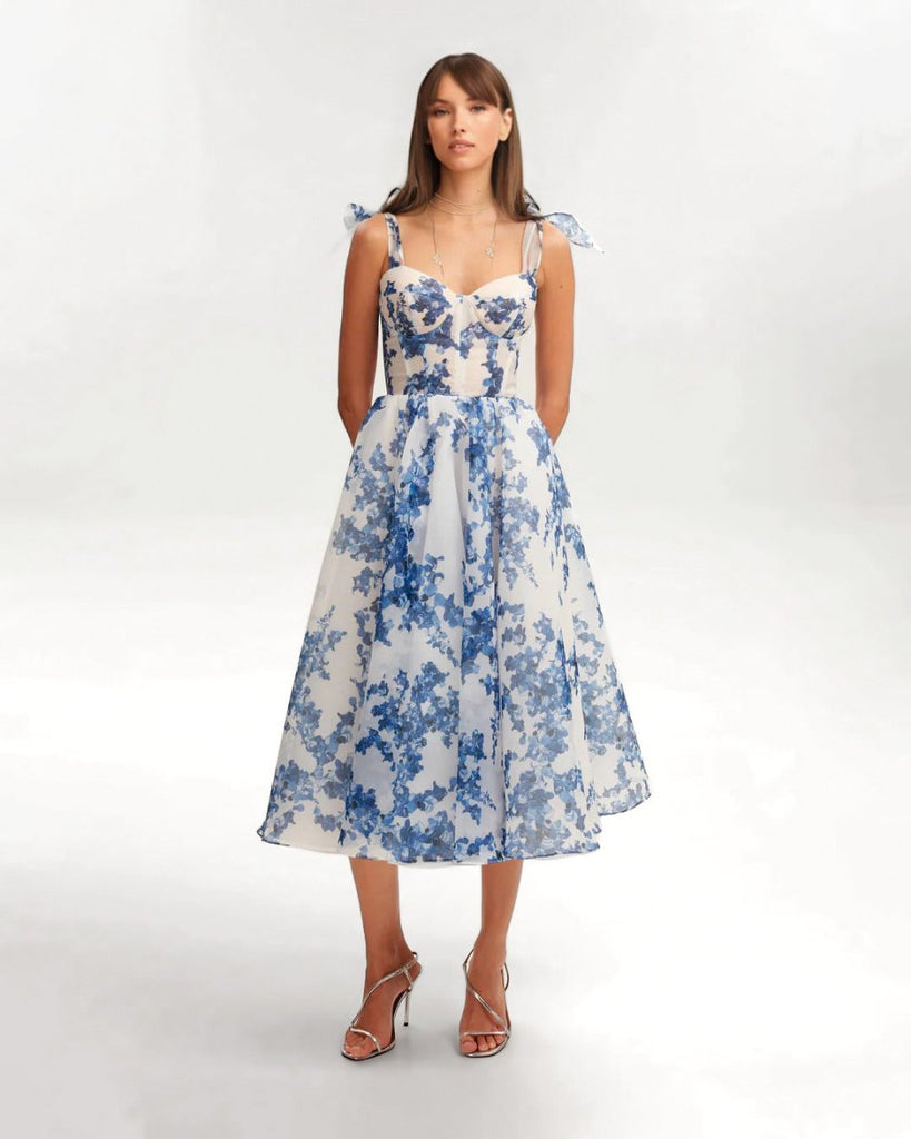 WW | Verzaubernd Blaues Kleid