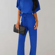 WW | Wunderschön passender Jumpsuit mit halblangem