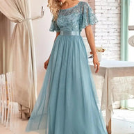 WW | Glänzendes Netz Blütenblattkleid Glänzendes Abendkleid