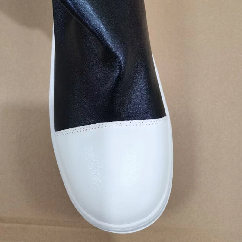 WW | Flache Stiefel für Frauen