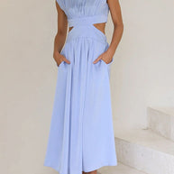 Midikleid mit Ausschnitt