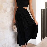 Midikleid mit Ausschnitt