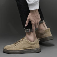 WW | Wildleder Low Top Sneaker