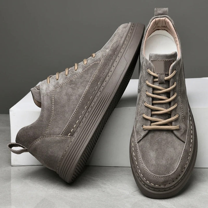W&W Mode | Wildleder Low Top Sneaker