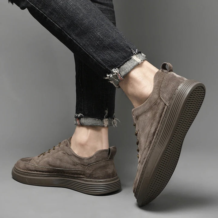 W&W Mode | Wildleder Low Top Sneaker