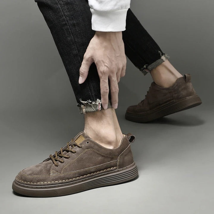 W&W Mode | Wildleder Low Top Sneaker