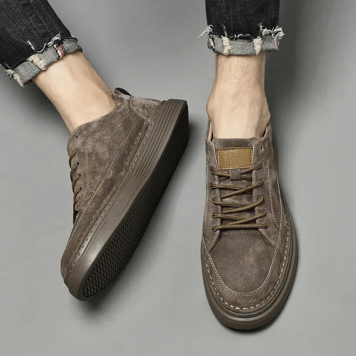 W&W Mode | Wildleder Low Top Sneaker