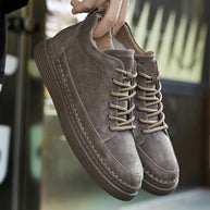 WW | Wildleder Low Top Sneaker
