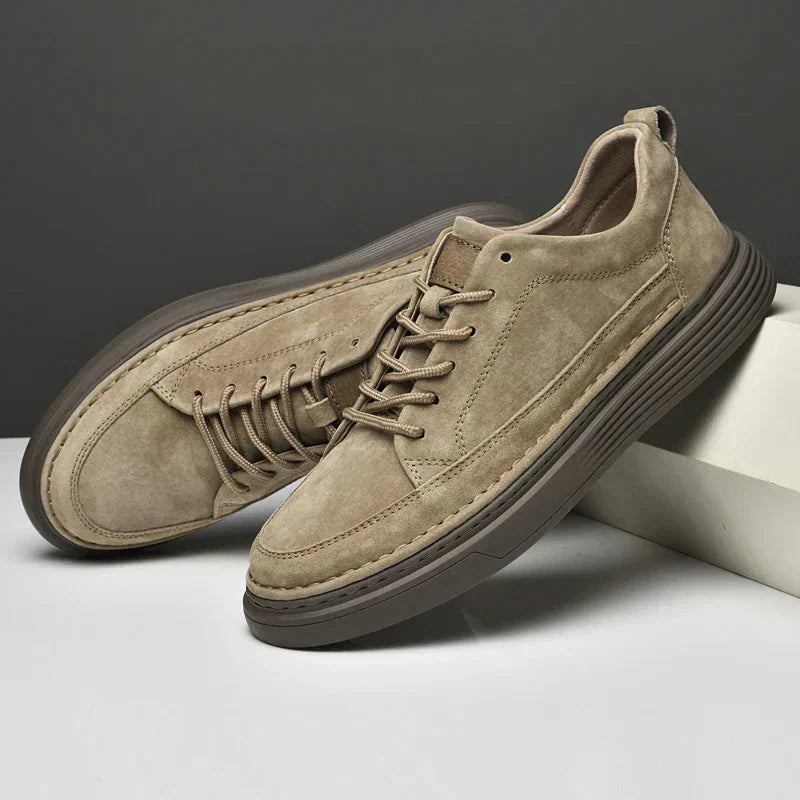 WW | Wildleder Low Top Sneaker