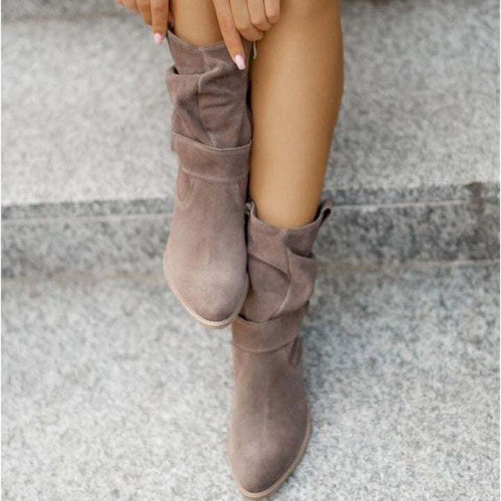 W&W Mode | Komfort - Bequeme Wildleder-Stiefeletten mit niedrigem Absatz