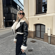 WW Lederjacke | Stilvoller Look für die kalten Tage mit Pelzbesatz