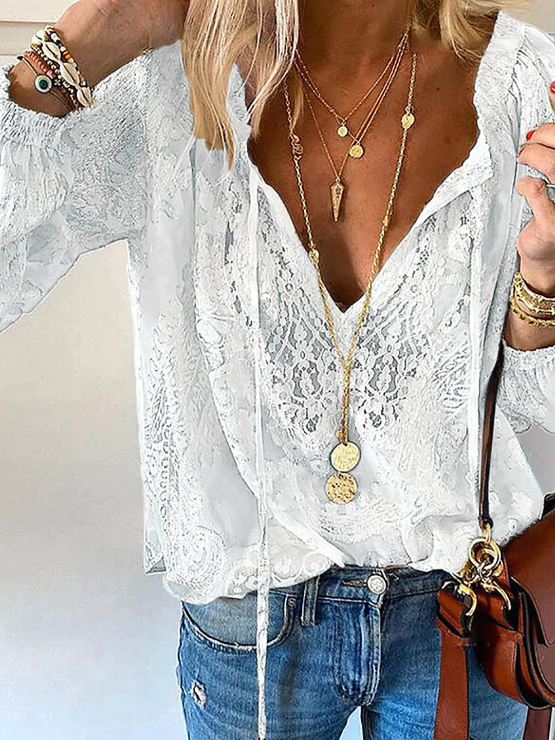 WW - Exklusive Bluse mit Spitzenverzierungen